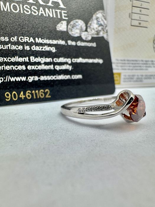 Сребърен пръстен с мойсанит (Диамант) 1 карат