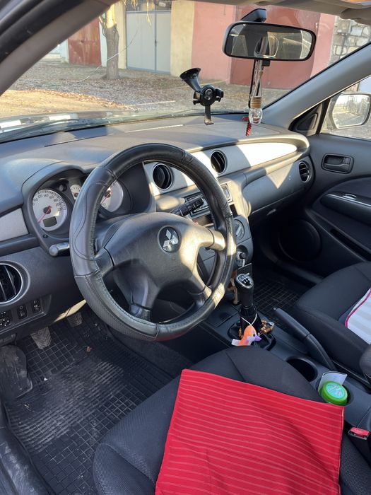 Mitsubshi outlander benzina