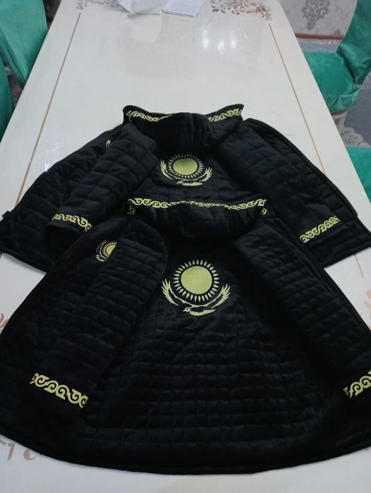 Детский Шапан ручеой работа