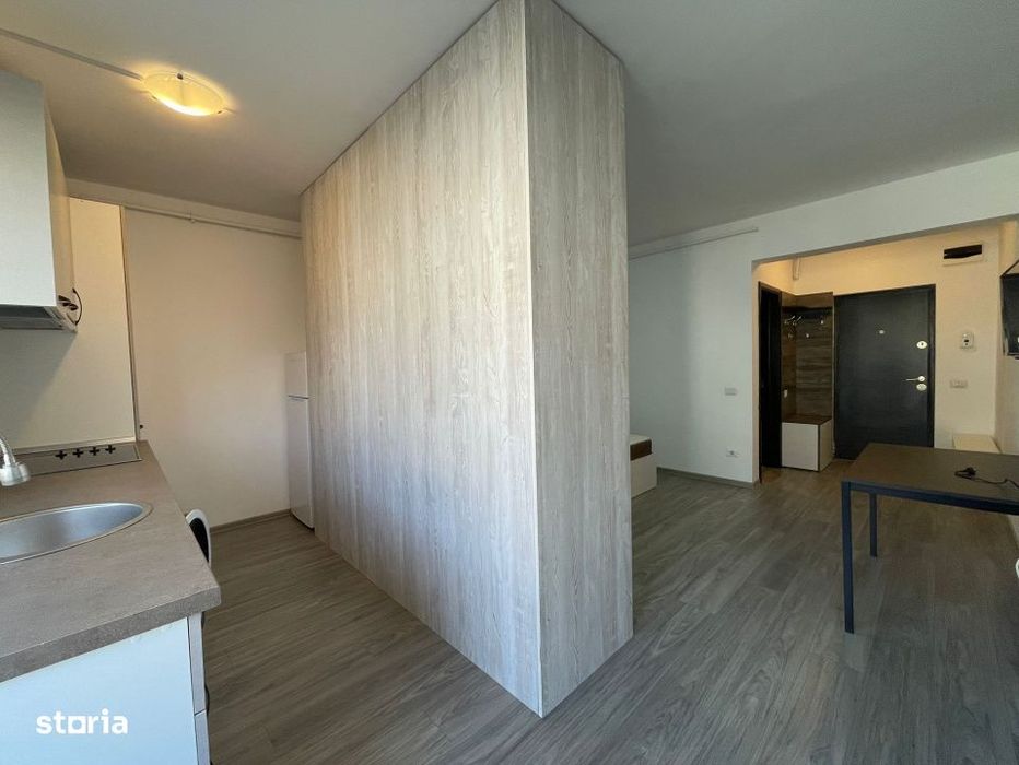 Garsoniera moderna 40 mp, bloc 2020, renovata 2026, PARCARE si Central