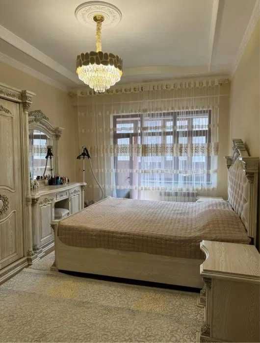 Новостройка улица Махтумкули Евро ремонт 85м2 3/3/7 кирпич