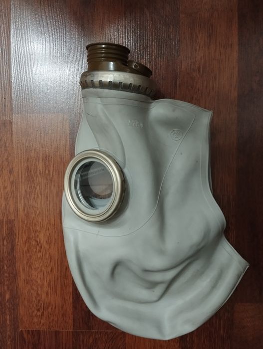 Продам противогаз гп-5