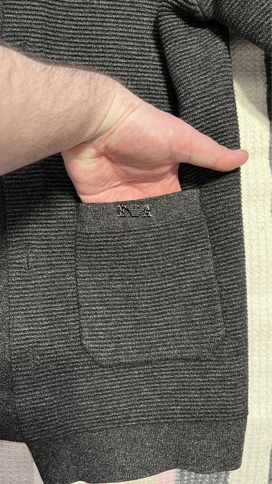 Продам кардиган мужской