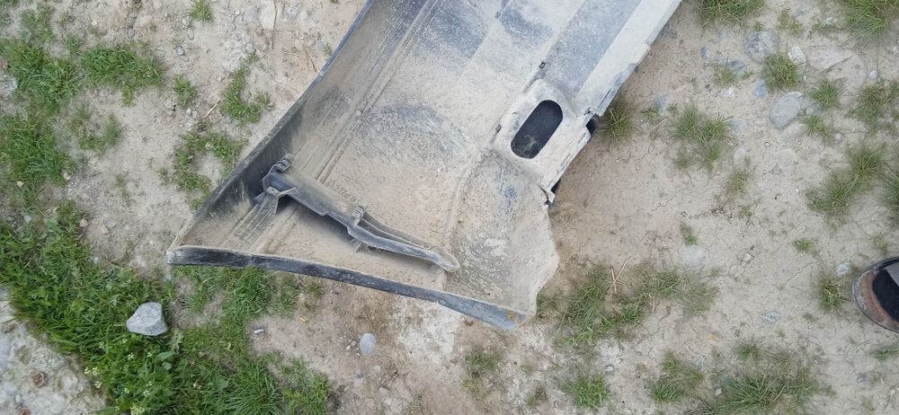 Бампер гольф 3. .