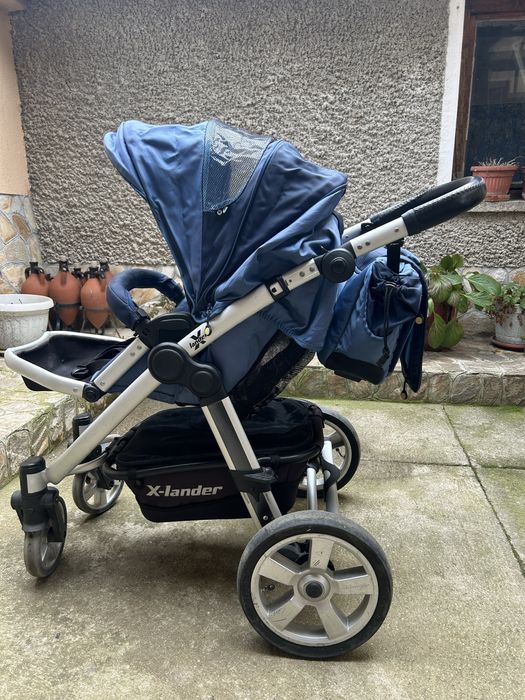 Количка за бебе или дете марка X lander много запазена с две кошчета