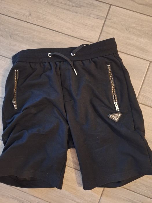 Pantaloni prada negri fermoar noi