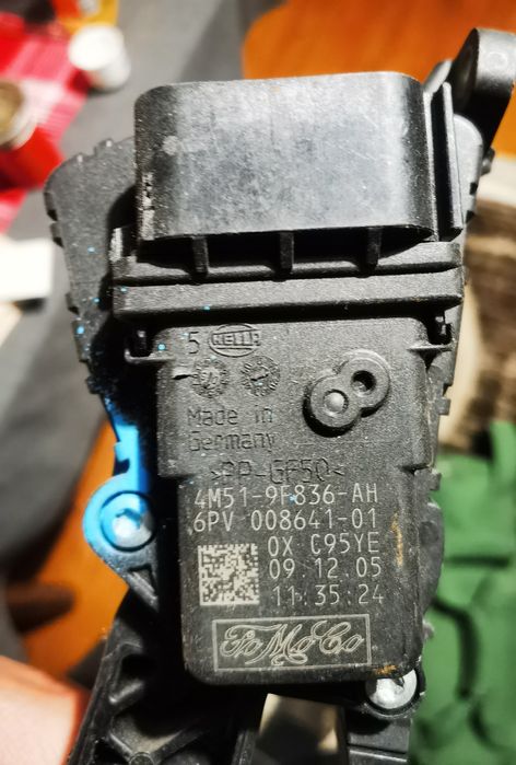 Педал за газта на Форд Ford и Мазда  Mazda 3