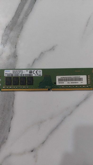 продам оперативную память  DDR 4  16G 2Rx8 PC4-2933-UB1-11