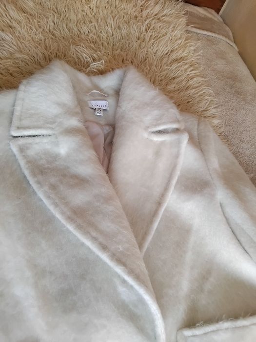 Палто в бял цвят рамер М/Л ново зимно уникален модел