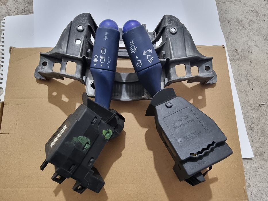 SMART / К-т лостове за фарове и мигачи с конзола