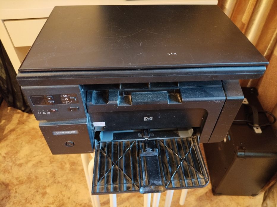 HP LaserJet M1132 MFP принтер/сканер/ копир