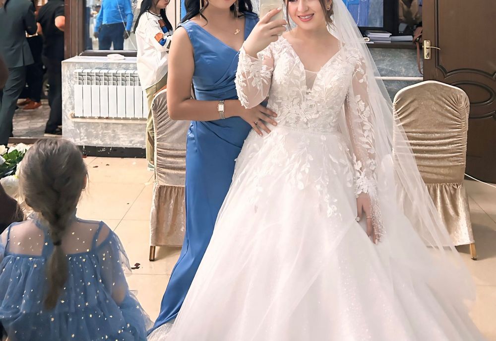 Свадебное платье