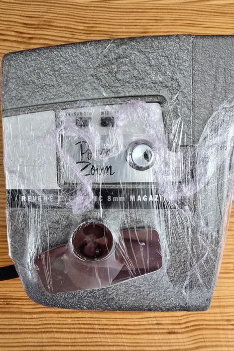 Ретро камера - Revere Model 119 8mm Power Zoom