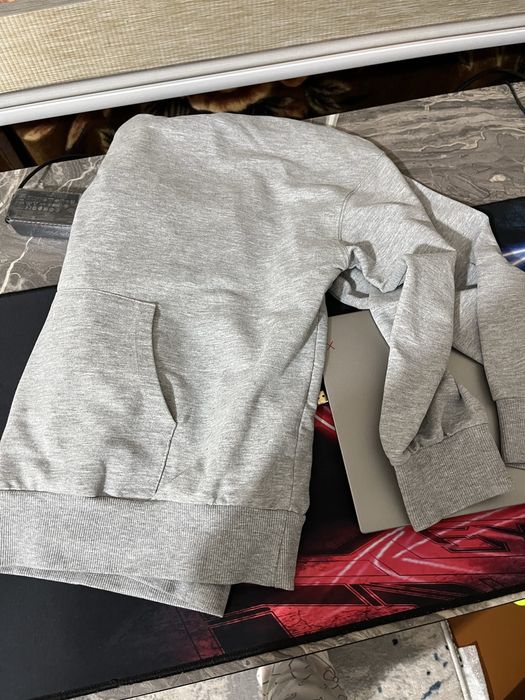 Толстовка серого цвета ХЛ
