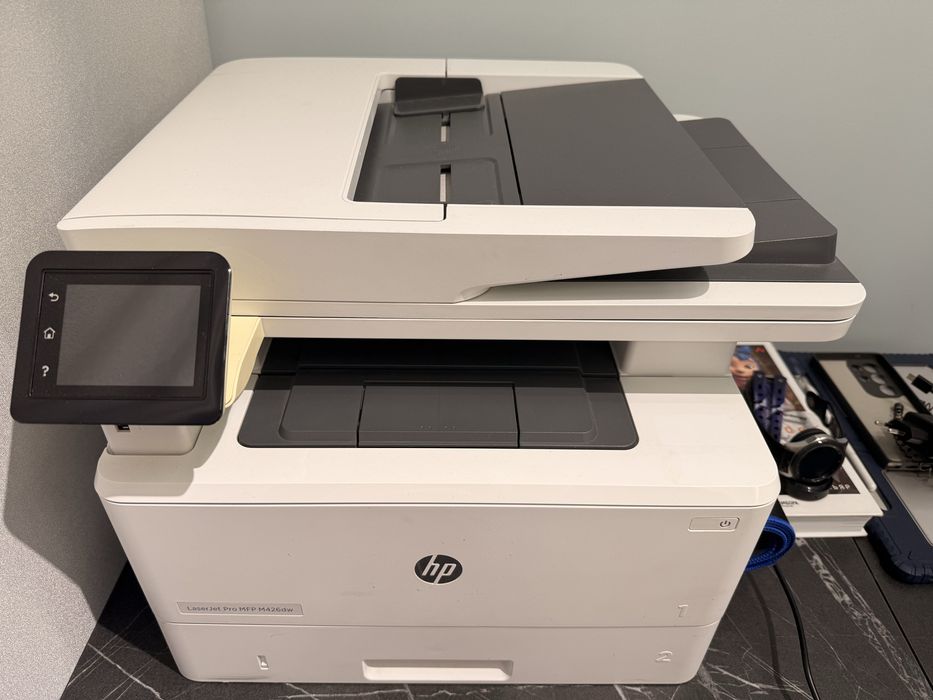 Принтер сканер (МФУ) HP LaserJet Pro M426dw.
