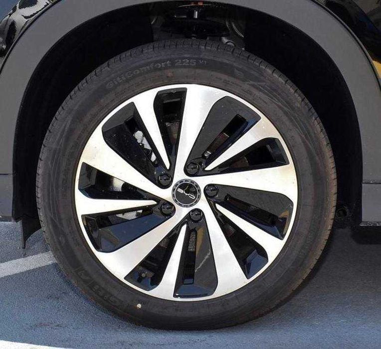 Giti BYD chempion радной балон 235/50/19