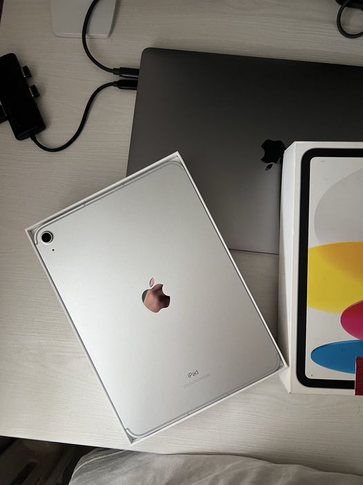 ipad 10 64GB  5G  LLA версия SIM + E-SIM