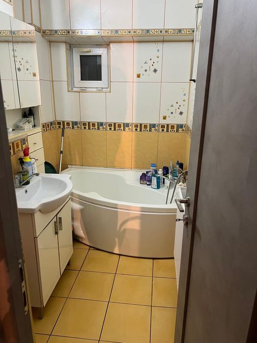 Apartament 2 camere strada Traian zona Gara