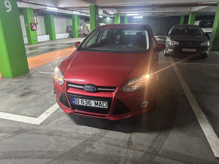 Ford focus 1.6 ecoboost avariat aripa spate