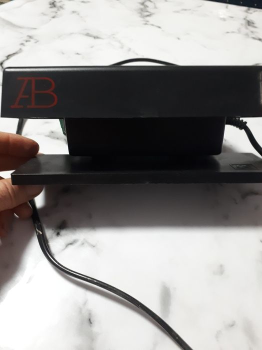 Детектор для проверки купюр