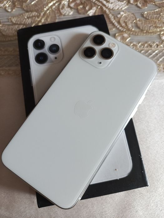 IPhone 11 pro white 256 gb korobka bor защитный стекло бор