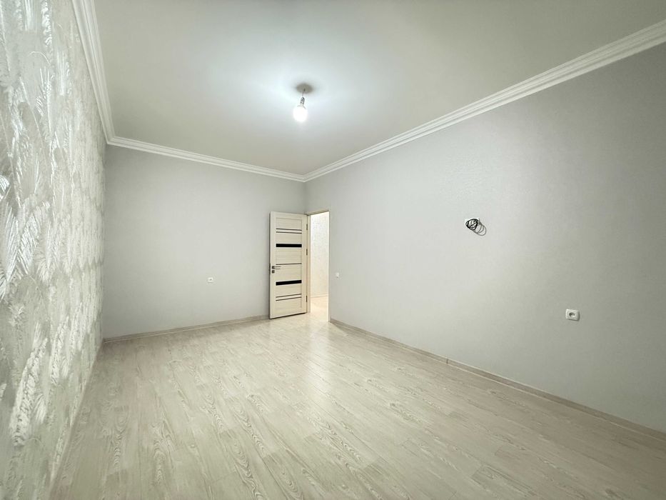 Yunusobod 12-mavzeda 3 xonalik uy sotiladi