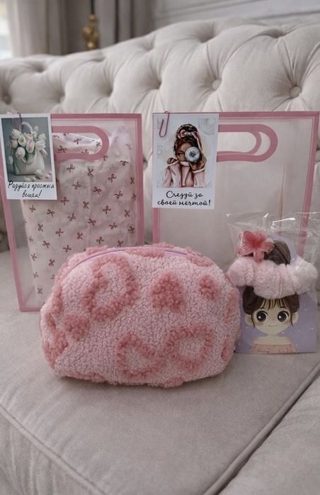 Подарки девочкам на 8 марта