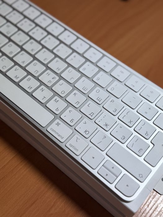 Клавиатура Apple (Magic Keyboard)