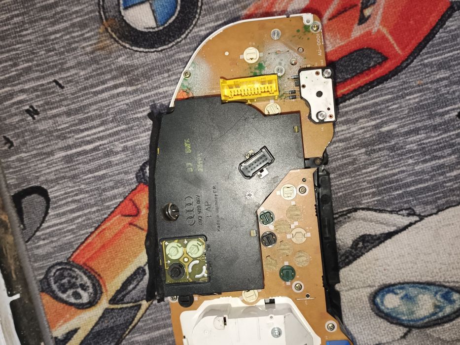 Ауди 80 б4 Щиток Прибор