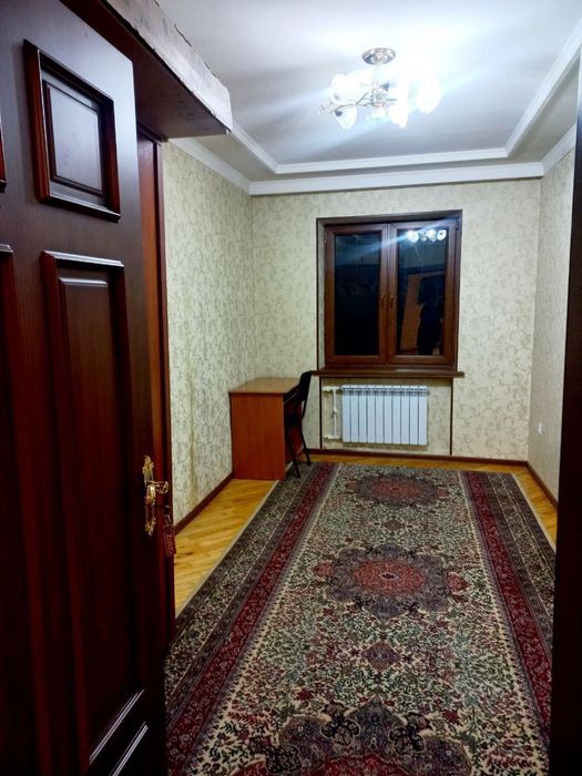 Kvartira arenda qizlarga