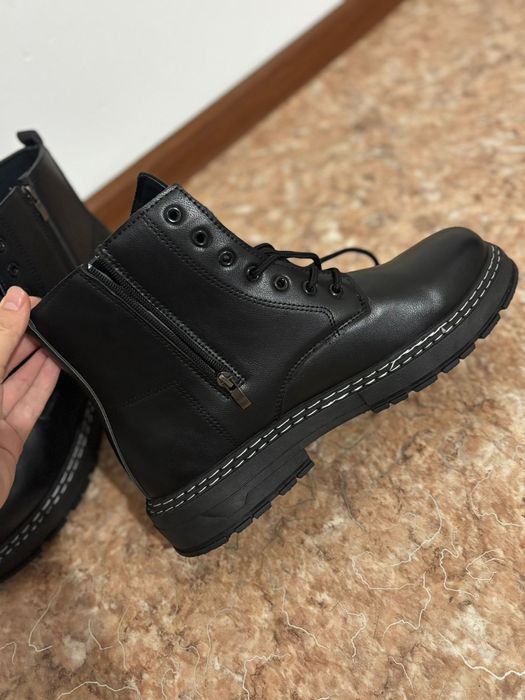 Качественные  новые сапоги, ботинки