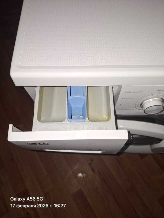 Продам стиральную машину LG