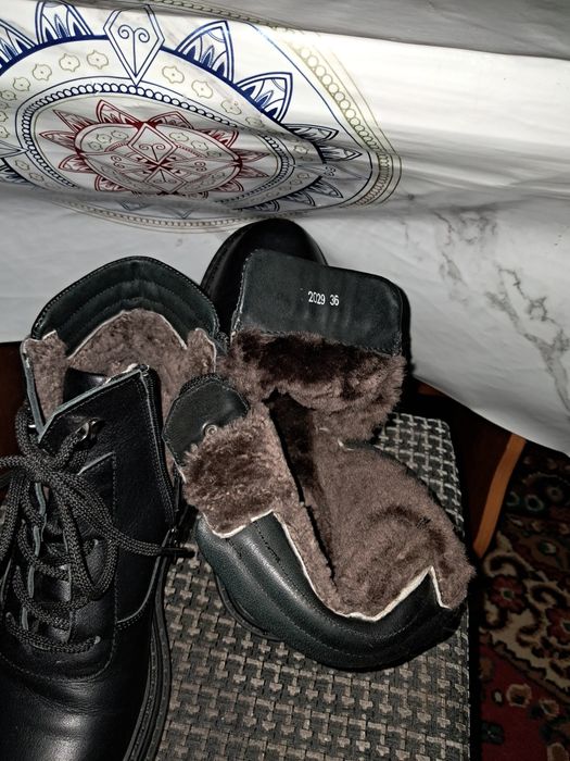 Продам кожанные ботинки