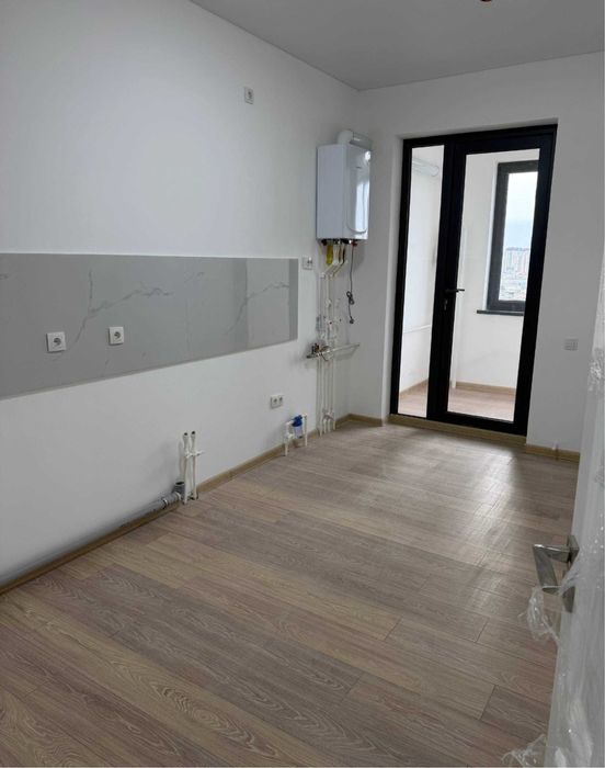 Mirzo Ulugbekda Golden Haus dom Arzonga