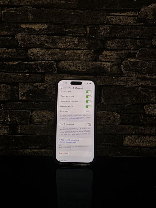 iPhone 14 pro 88% baterie