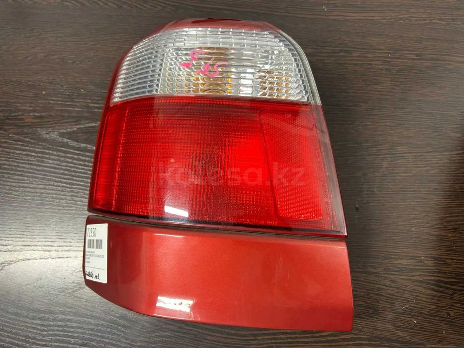 Стоп сигнал Subaru Forester SF5 фонари