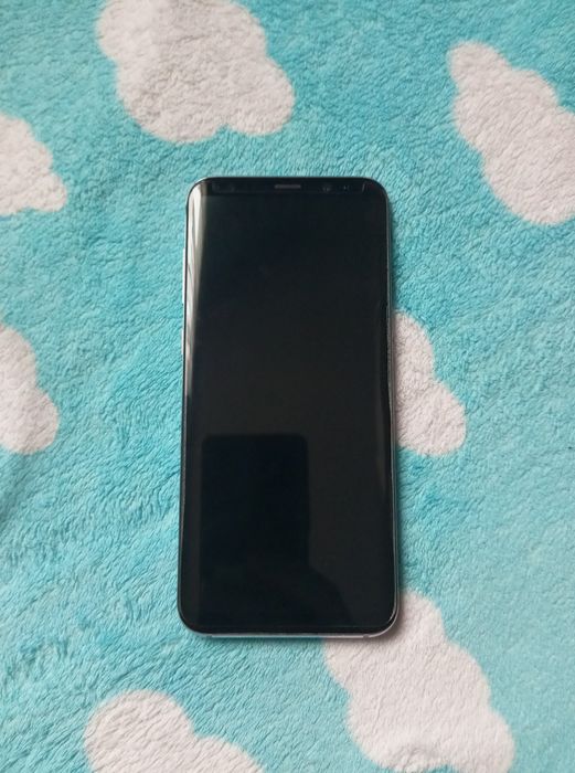 Продам samsung s8+.  4/64/128гб.