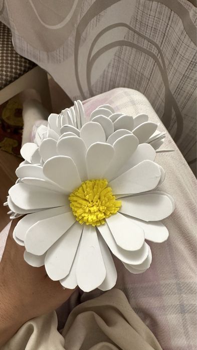 Продается резинка ромашка