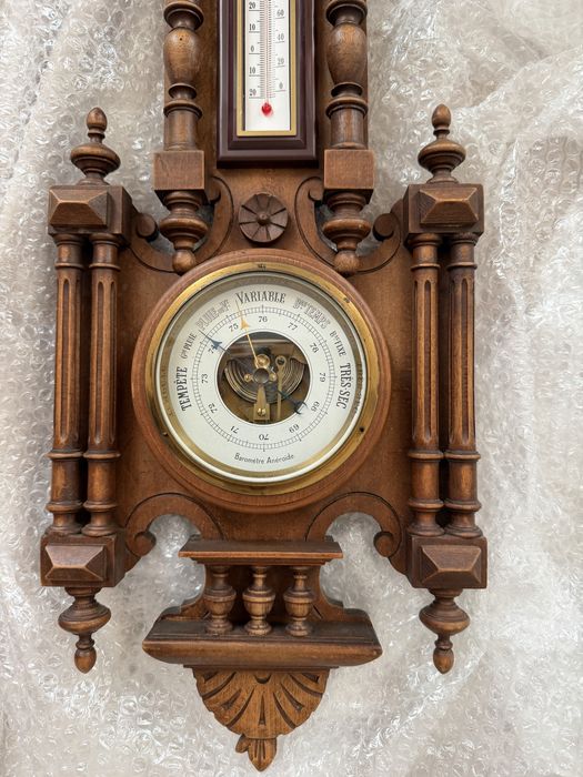 Barometru aneroid de perete, combinat cu termometru