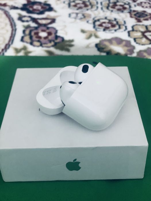 AirPods 3 покаление