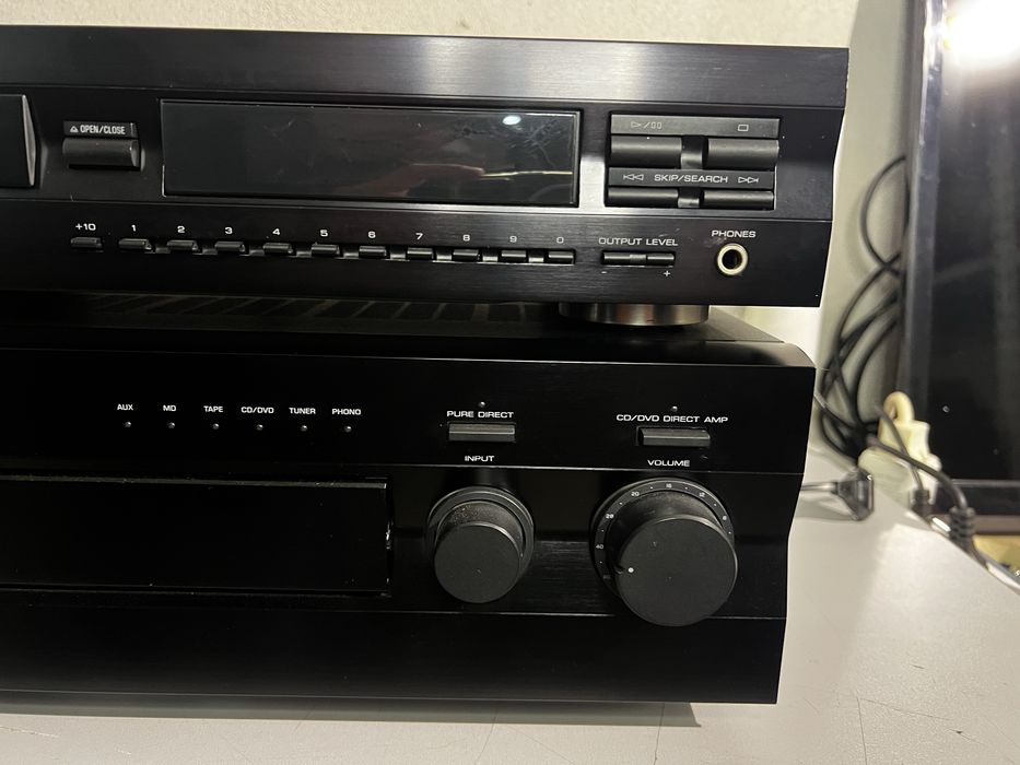 Стерео усилвател Yamaxa AX-496 и CD Player Yamaxa CDX-493
