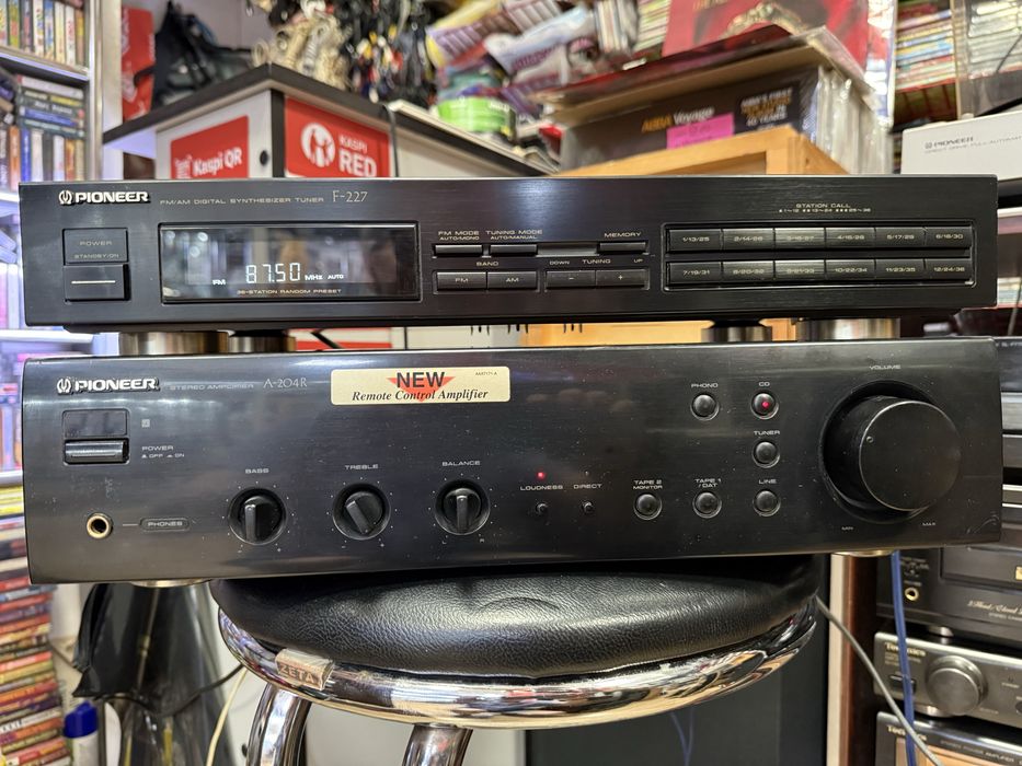 Pioneer F-227 Tuner