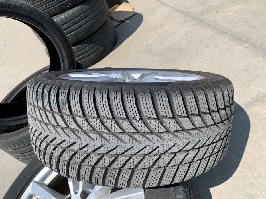 Jante originale Audi cu anvelope ca  noi