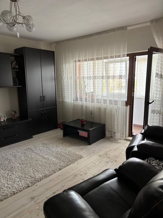 Apartament 3 camere decomandat