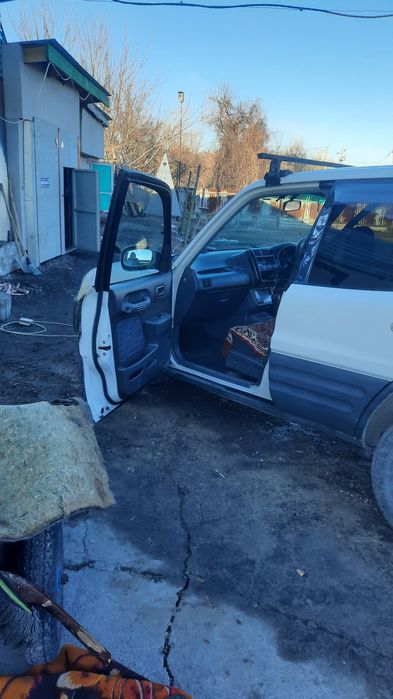 Продам машину тойота