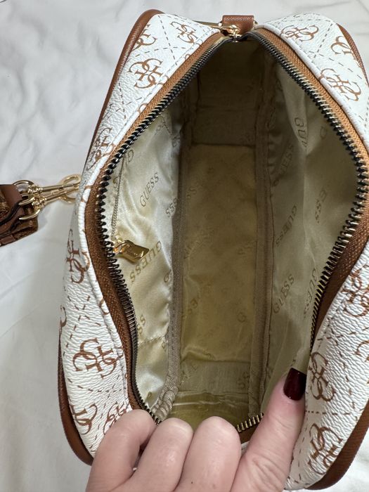 Geanta Guess piele ecologica