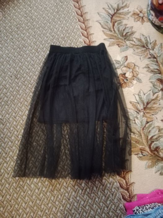 Отдам вещи на девушку