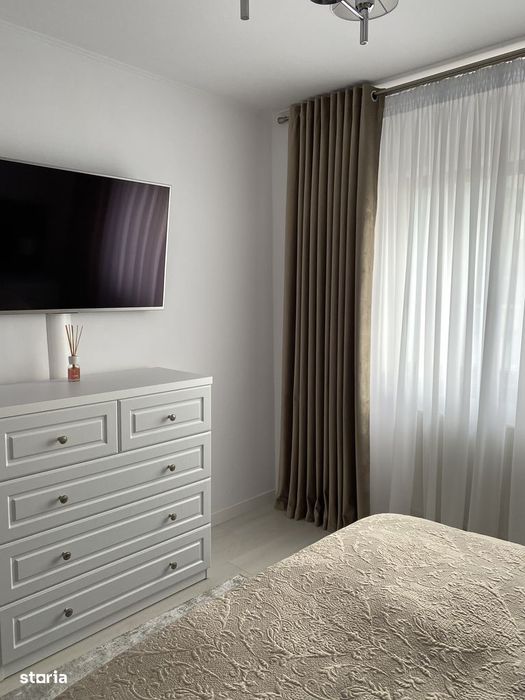 Proprietar, 2 camere Tineretului ,mobilat, utilat , loc de parcare