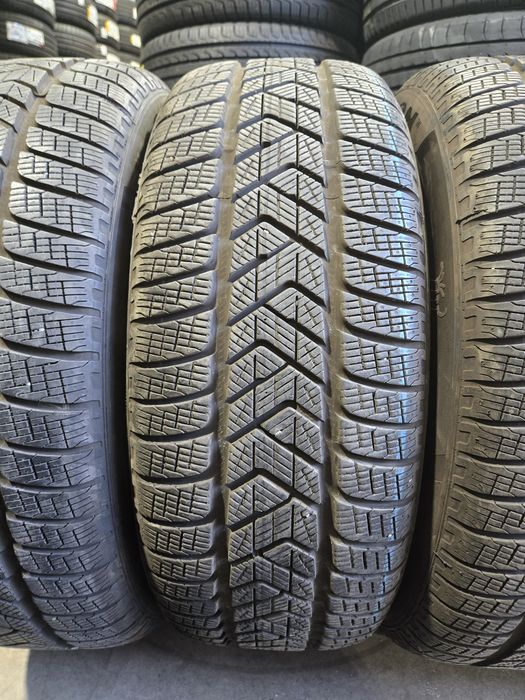235/55/19 PIRELLI 4бр