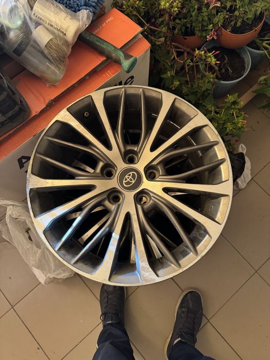 Продам диски камри 70